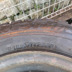 冬用タイヤ（175/70R　14）の画像