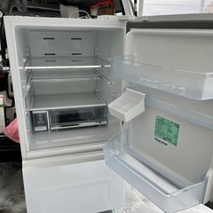 Hisense ハイセンス 2022年製 283L 3ドア 冷凍冷蔵庫 HR-GC28E2Wの画像