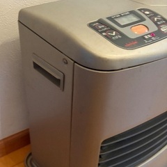 石油ヒーター🌸デジタル表示🌸 安心の国産メーカの画像