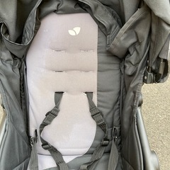 ジョイー　ベビーカー　エア　リンクブレーキ付の画像