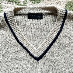 メンズ Vネックセーター Ｌサイズの画像