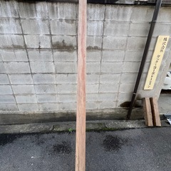 【アウトレット・現地お渡しのみ】   節ナシ・欠けナシ・割れナシ アピトン横根太 1本物の画像