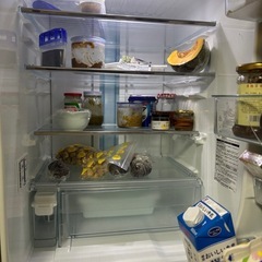 【12月引取限定価格】 美品冷蔵庫　東芝 GR-42ZW 冷蔵庫の画像