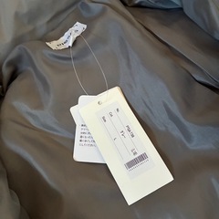 【新品タグ付き】オーバーサイズ ハイネックボリューム中綿ジャケット Lの画像