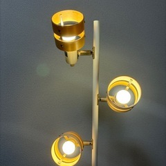 ニトリ  フロアランプ　ウッドリング 間接照明の画像