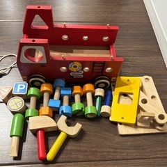 ★指先使う木のおもちゃ　ファイヤーファイタービルダー★の画像