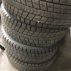 【】225/60R17 4本 スタッドレスの画像