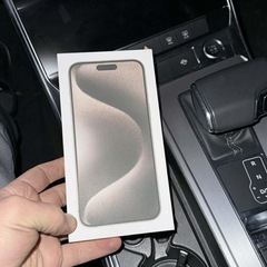 iPhone 15 Pro Max 512GB Natural Titanium 
の画像