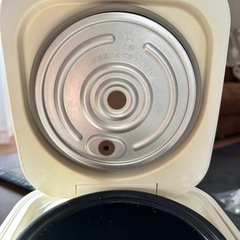 3合炊き炊飯器の画像