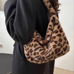 新品 大容量 レオパード ファー ショルダーバッグ 豹柄 トートバッグ ボアの画像