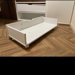 下駄箱、ベッド下収納の画像