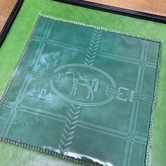 PAORO GUCCI ガラステーブルの画像