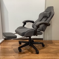 ゲーミングチェアリクライニング機能付き【町田市再生家具】　252756の画像