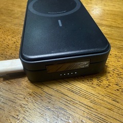 ANKERモバイルバッテリー充電器の画像