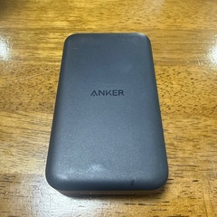 ANKERモバイルバッテリー充電器の画像