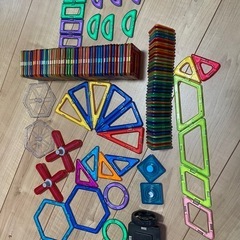 マグフォーマー　の画像