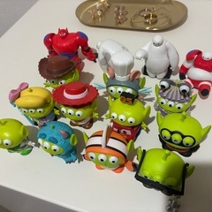 ディズニー　ガチャガチャ
の画像