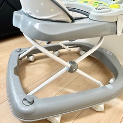 アカチャンホンポ　歩行器の画像