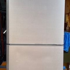 シャープ　冷蔵庫　の画像