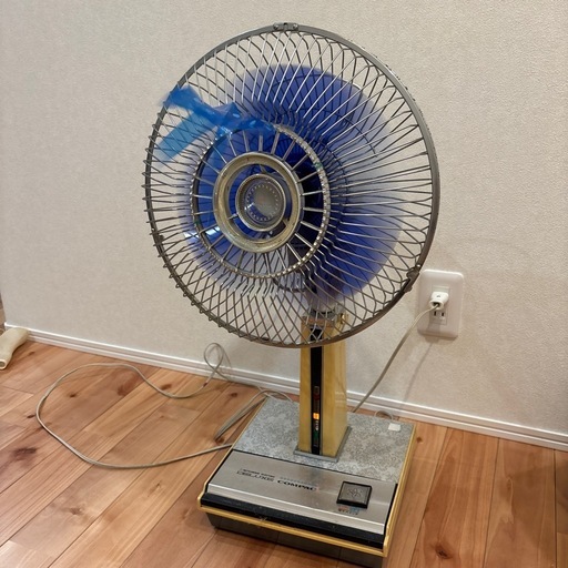 MITSUBISHIレトロ扇風機 (うに) 鶴岡の季節、空調家電《扇風機》の中古