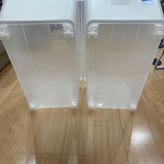 衣装ケース　 収納ケース　キャスター付き　２個の画像