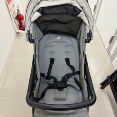 ベビーカーjoieの画像