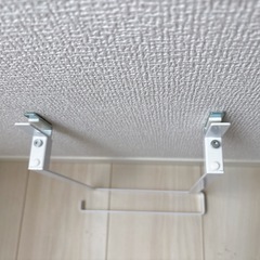 tower タオルハンガー キッチンシンク下収納扉タオルハンガー タワー　H15 ホワイトの画像