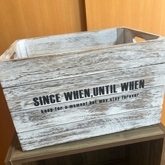 美品！カラーボックスと木箱セットの画像