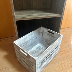 美品！カラーボックスと木箱セットの画像