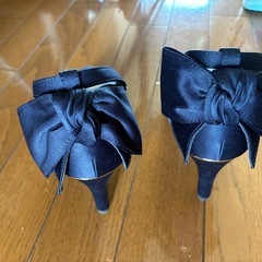 お値下げ不可　ワンコイン　新品未使用　Sサイズ　ヒール　パンプス　お洒落　リボン　パーティーの画像