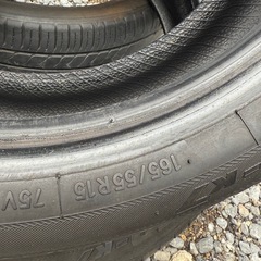 タイヤ　15インチの画像