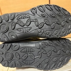 トレッキングシューズ（男性用26センチ）の画像