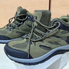 トレッキングシューズ（男性用26センチ）の画像