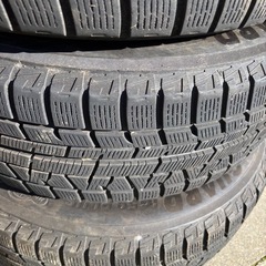 横浜スノーアルミタイヤR 15の画像