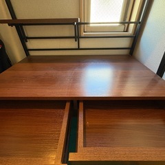 オシャレデスクの画像