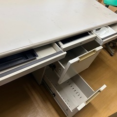 二人袖付デスク　①の画像