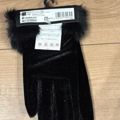 ブラック ファー手袋の画像