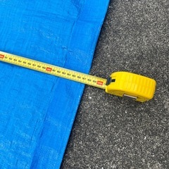 ブルーシートの画像