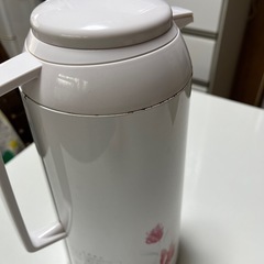 ピーコック　ハンディポット魔法瓶　
1.9リットル の画像