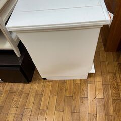 リサイクルショップどりーむ鹿大前店　No.3660　ゴミ箱　ペダル開閉　写真参照🎵の画像