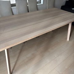 ダイニング　テーブルの画像