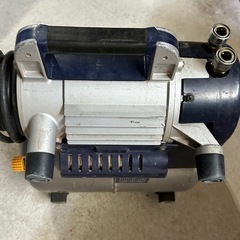 MAX エアーコンプレッサーの画像
