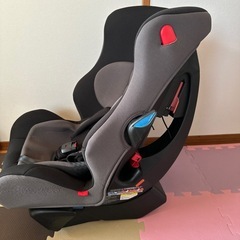 Combi チャイルドシートの画像