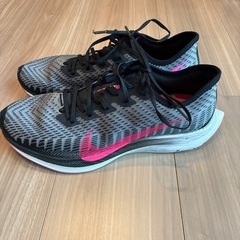 Nike ペガサスターボ2 ランニングシューズ ブラック/グレー/ピンク27㎝の画像