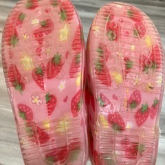 女の子　レインブーツ　長靴の画像