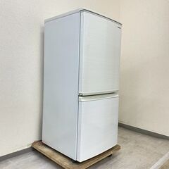 中古家電セット( 冷蔵庫 SHARP 137L 2019年製 SJ-D14E-W 洗濯機 SHARP 6kg 2019年製 ES-GE6DJ)の画像