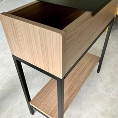 サイドテーブル Foliumフォリウム　
の画像