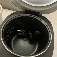 状態良いです🌈高年式🌱3合炊き🍚KOＭ2024年製VS-IT003S黒ブラック炊飯器の画像