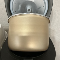 状態良いです🌈高年式🌱3合炊き🍚KOＭ2024年製VS-IT003S黒ブラック炊飯器の画像