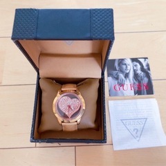 GUESSレディース腕時計の画像